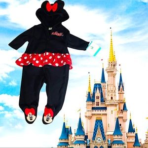 Minnie Mouse 🎉HP🎉 one piece hooded jumper